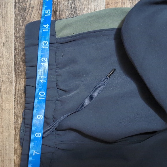 Lululemon On The Fly Pant Woven *Track Stripe Black / Dark Olive | 14 - Picture 11 of 12